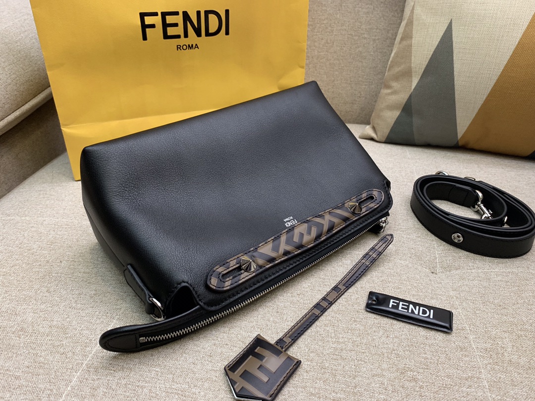 Fendi 芬迪 代购版本 By the way手袋 原厂进口皮 28cm LOGO压花F图案