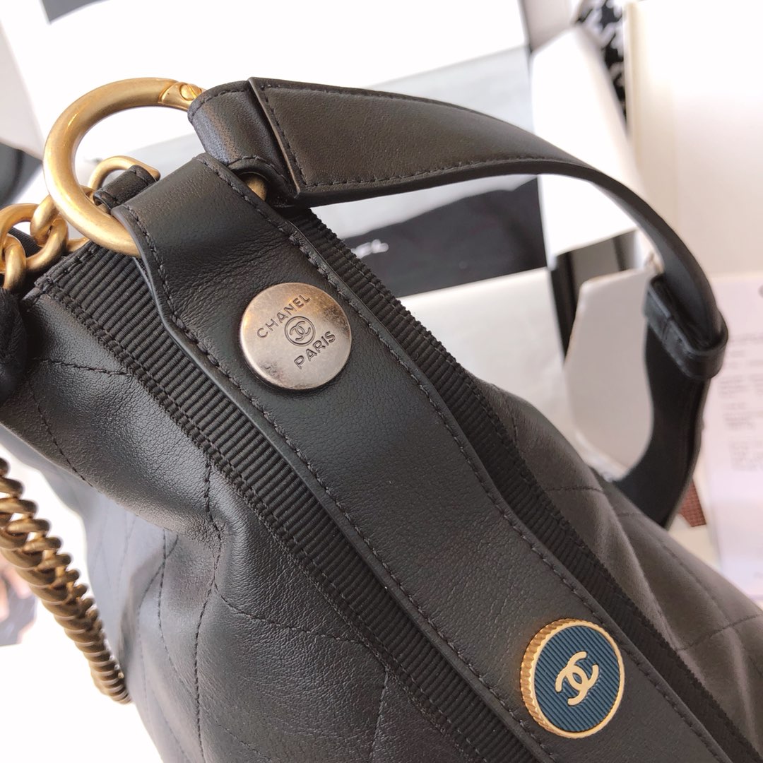 Chanel 嬉皮包 单肩斜挎包 黑色 23cm 原厂皮 现货