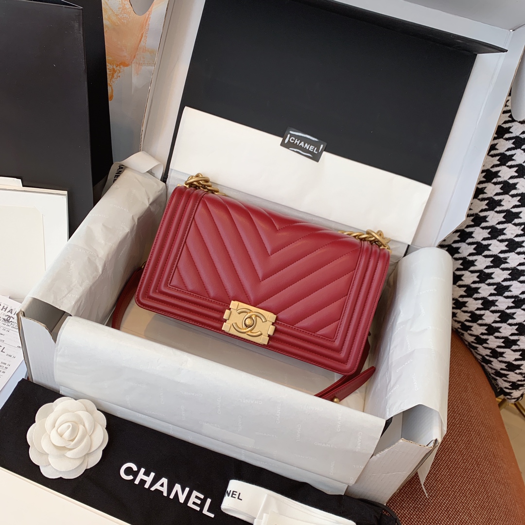 Chanel 香奈儿真品级 原厂bodin joyeux 羔羊皮 酒红色 磨砂金扣