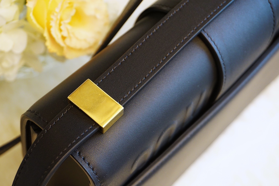 Dior 蒙田 经典黑色 进口原厂头层牛皮 24K五金 代工厂出货