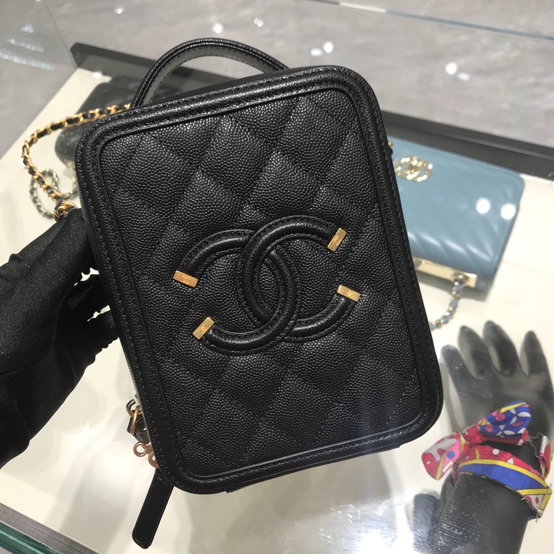 ChaneI 竖款化妆包代购版本鱼子酱小球纹原厂牛皮