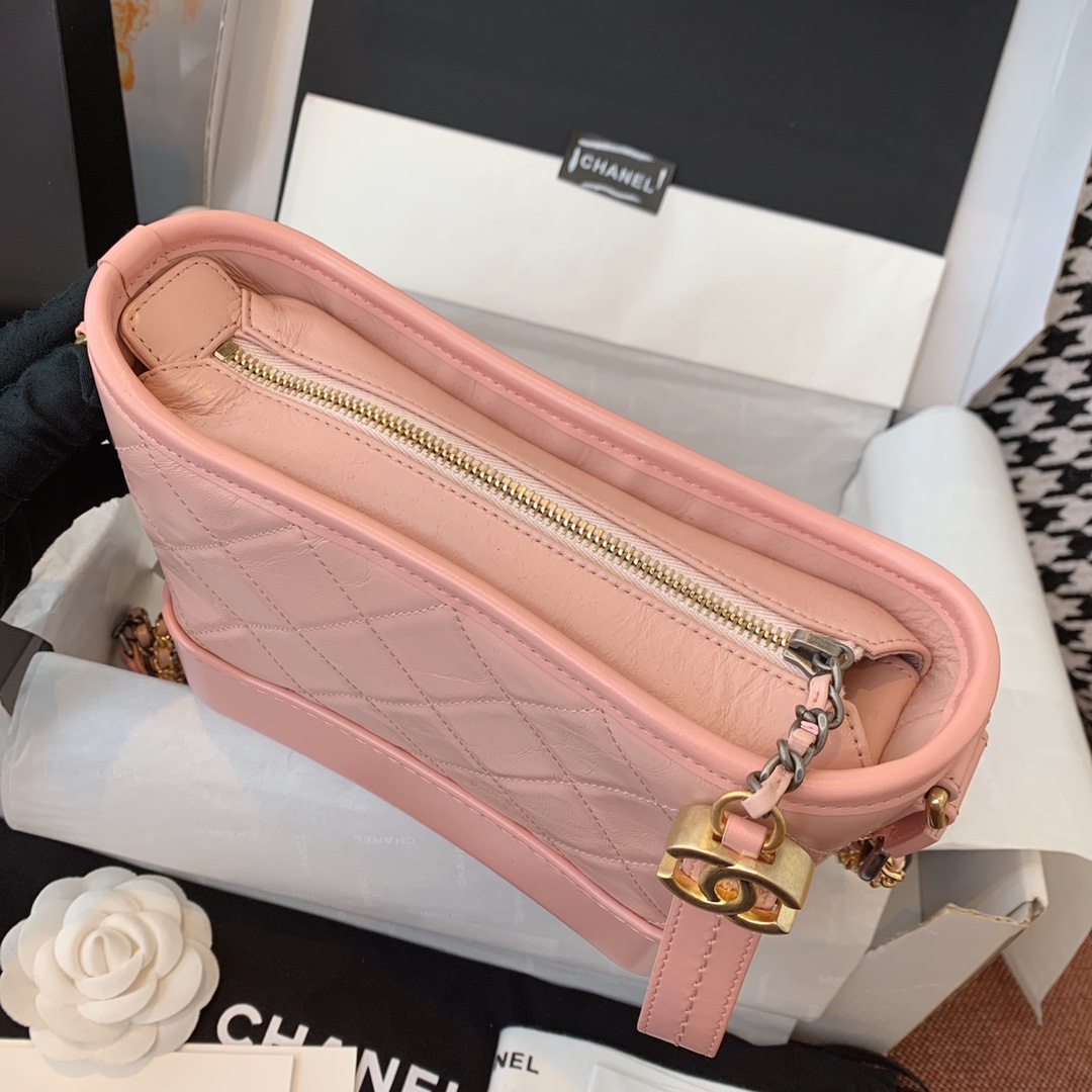 Chanel 香奈儿 Gabrielle 顶级代购版本 20cm～原厂树纹皮～樱花粉