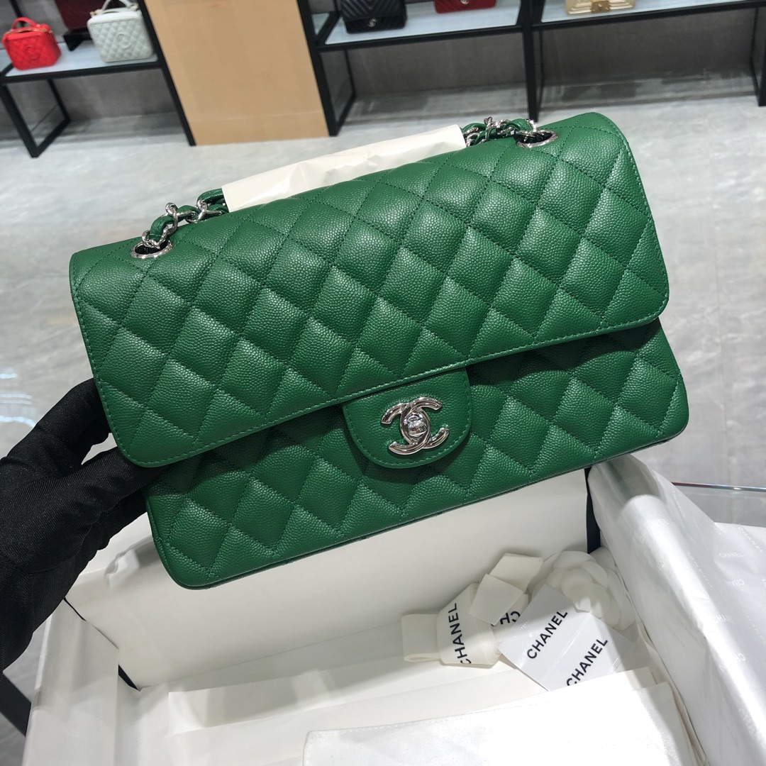 Chanel 香奈儿 法国原厂Haas球纹鱼子酱牛皮 25cm 青草绿银扣