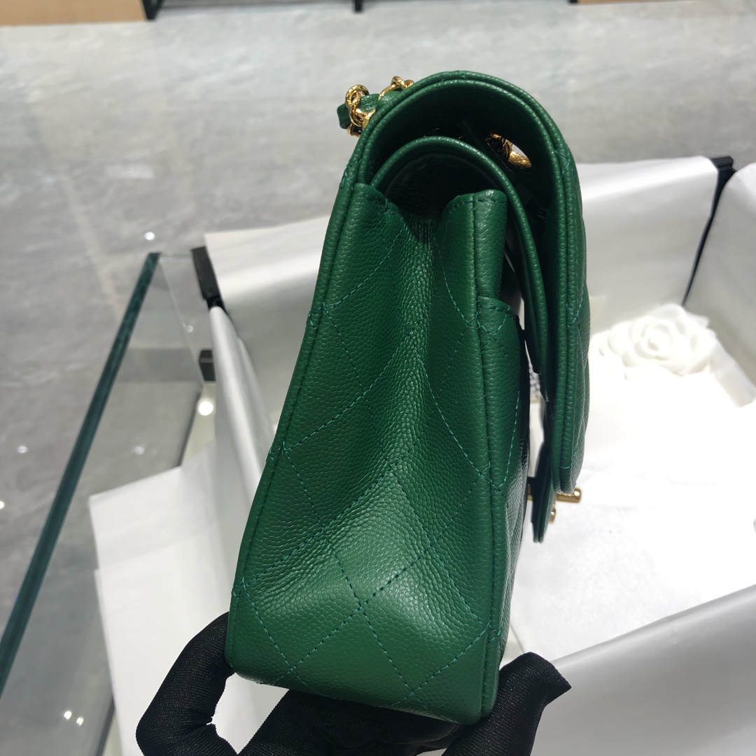 Chanel 香奈儿 法国原厂Haas球纹鱼子酱牛皮 25cm 青草绿金扣