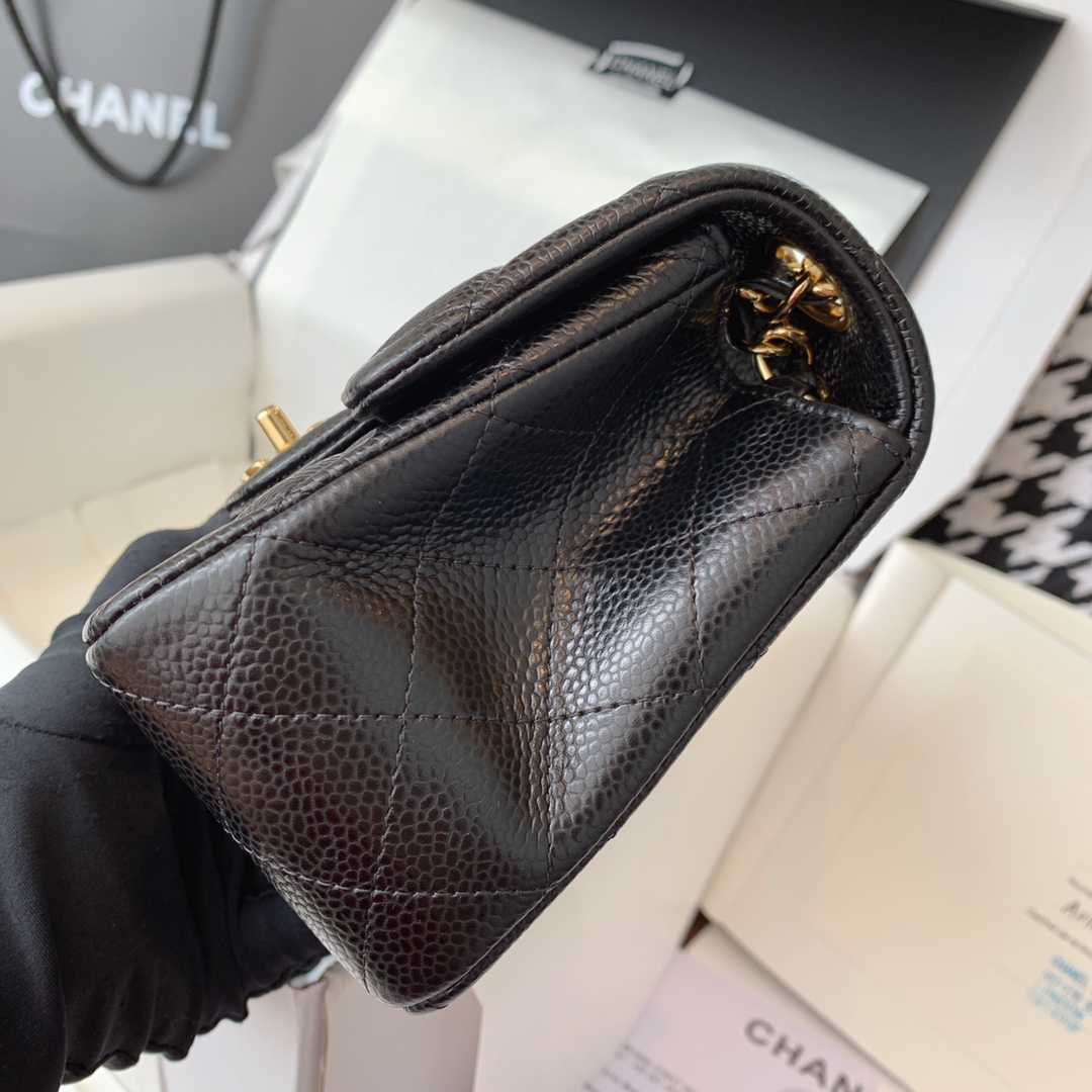 Chanel 香奈儿 黑色 金扣 法国原厂Haas球纹鱼子酱牛皮 17cm