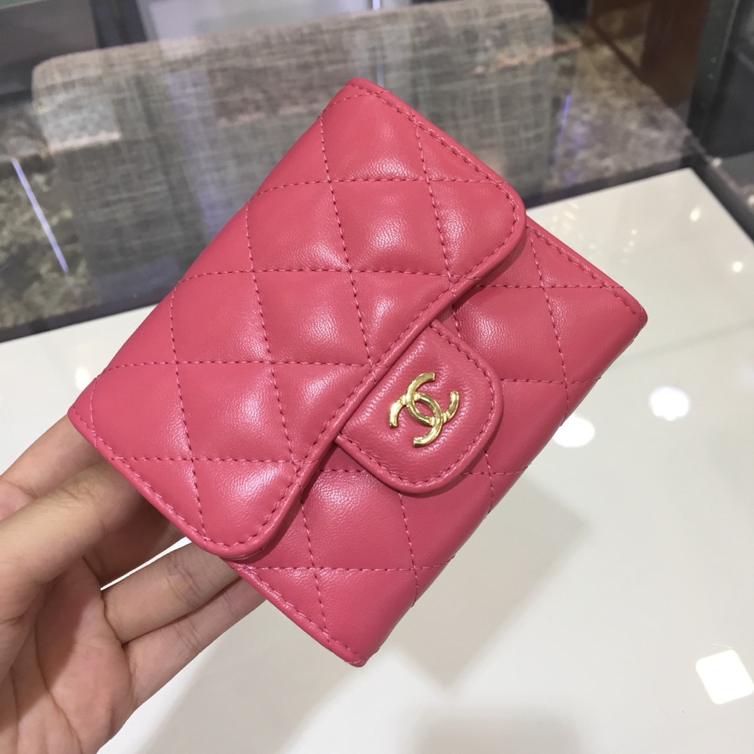 Chanel 香奈儿 三折包小钱包  进口小羊皮～西瓜红金扣
