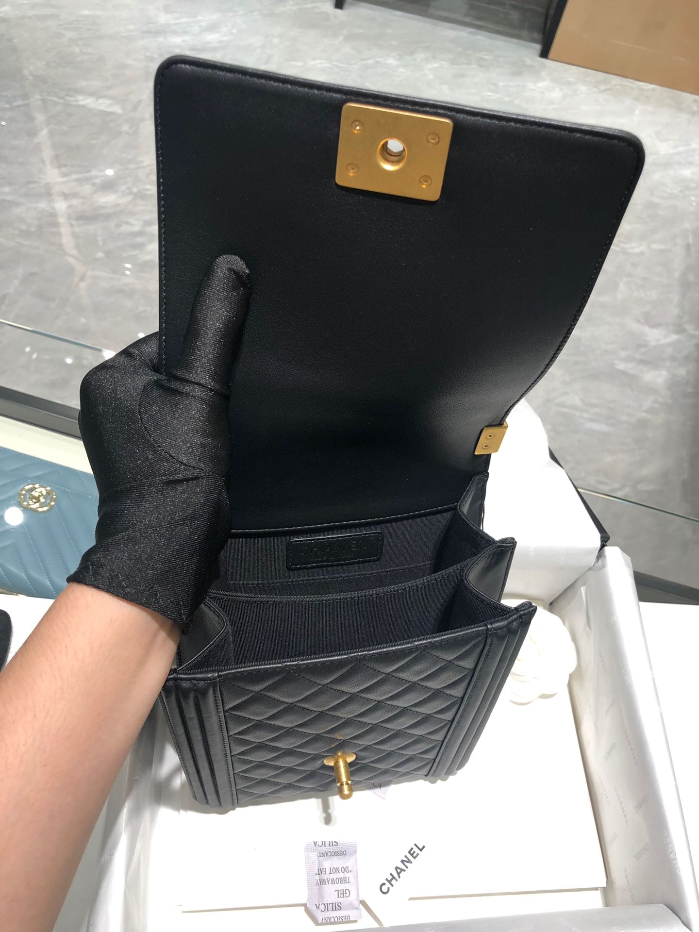 Chanel 走秀款竖版leboy 原厂胎牛皮 磨砂金扣 顶级版本