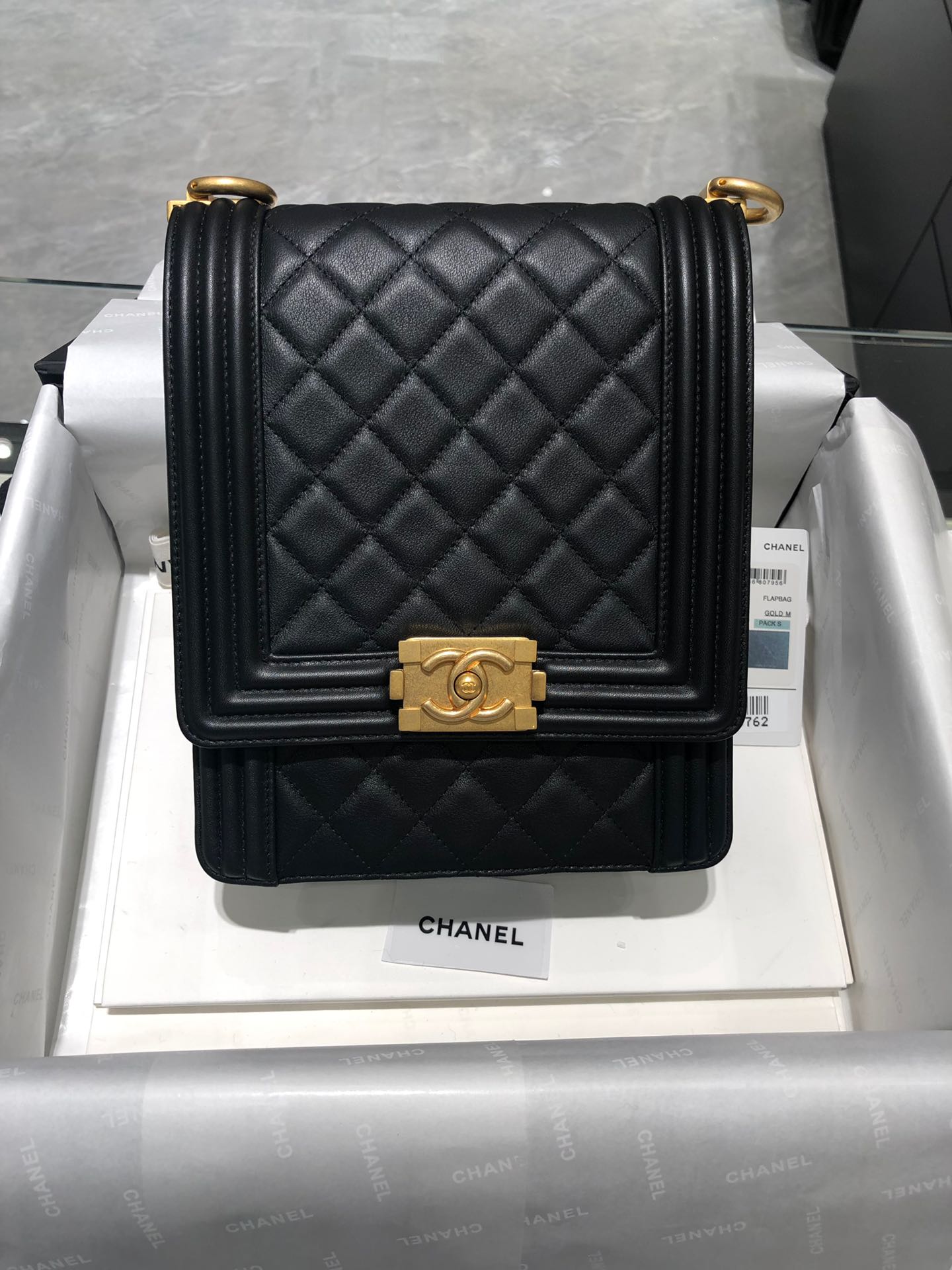Chanel 走秀款竖版leboy 原厂胎牛皮 磨砂金扣 顶级版本