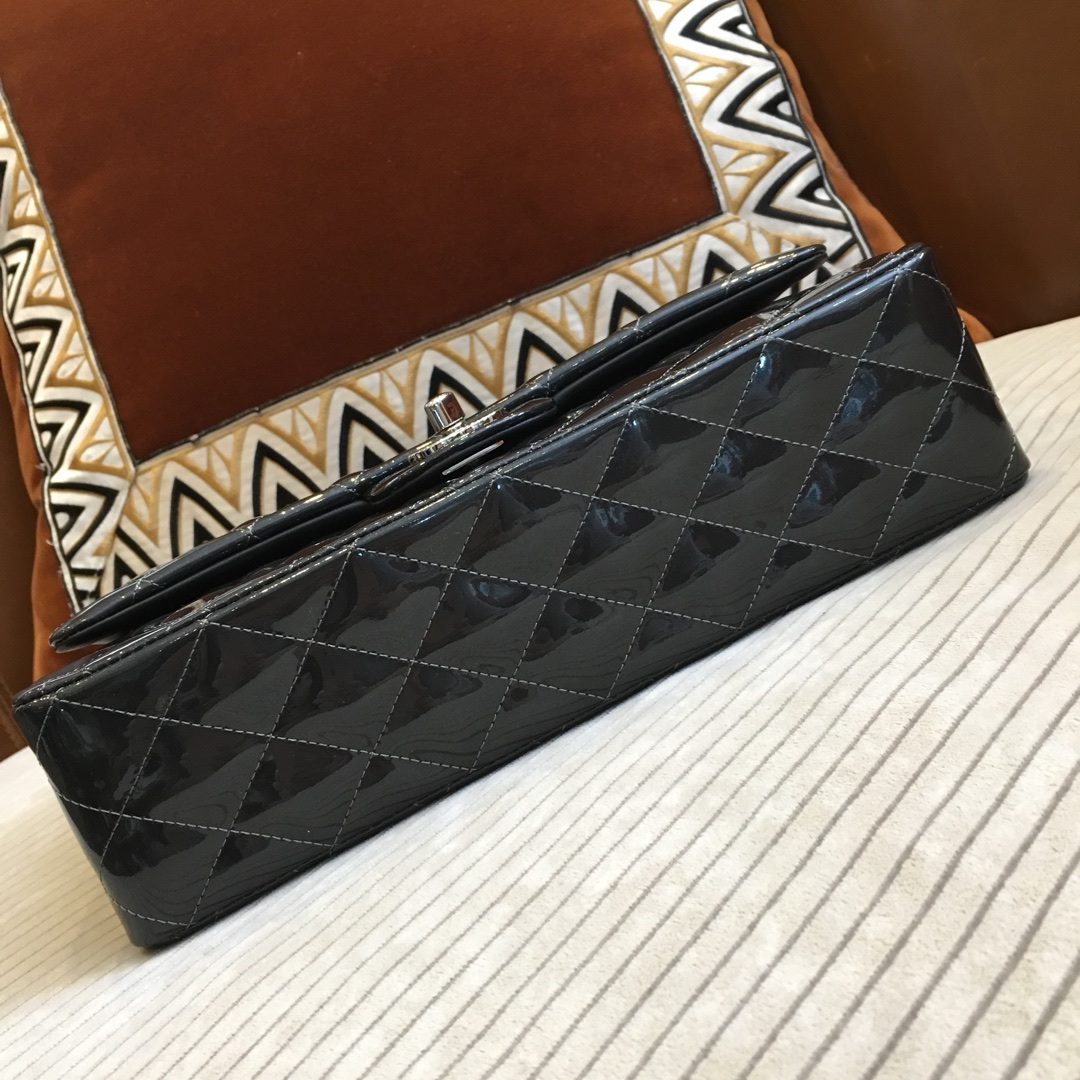 Chanel 香奈儿 Classic Flap 代购版本 25cm 进口漆皮 星空灰 银扣