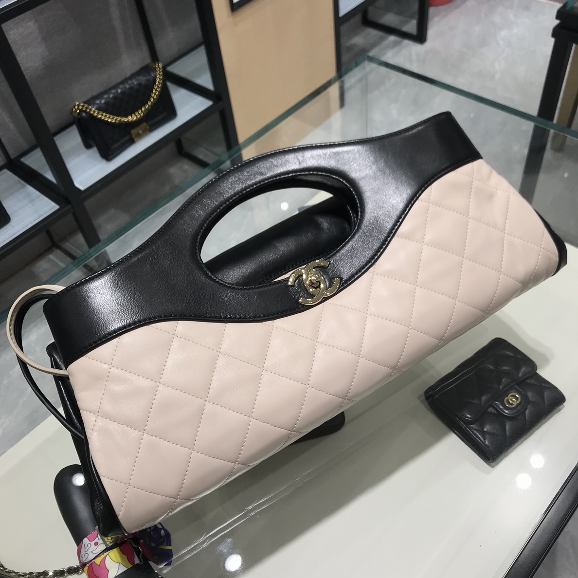 Chanel 香奈儿3 1手提袋 顶级代购版本 原厂小羊皮 杏色配黑色