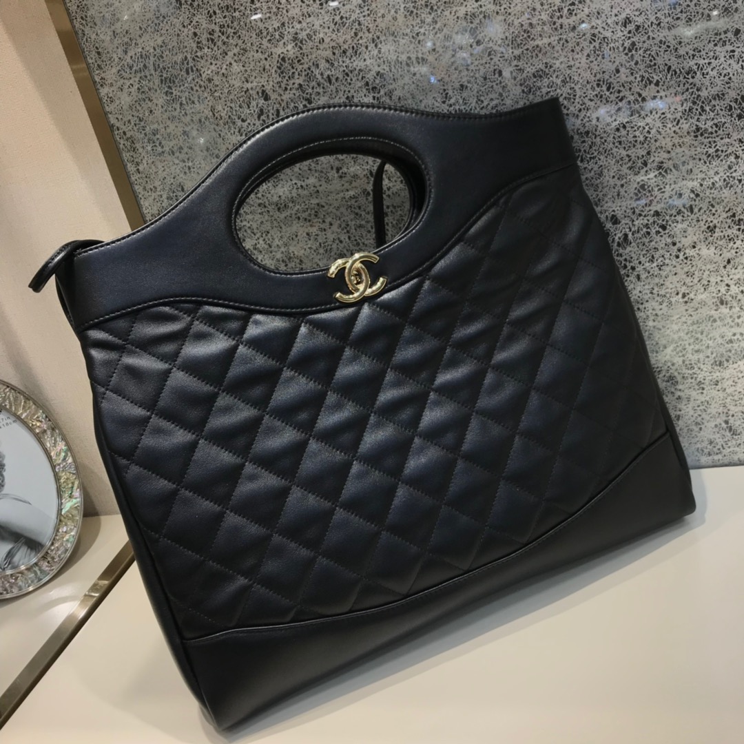 Chanel 31购物袋原厂树纹皮 金扣 可单肩背可折叠当手包 超实用 全黑色