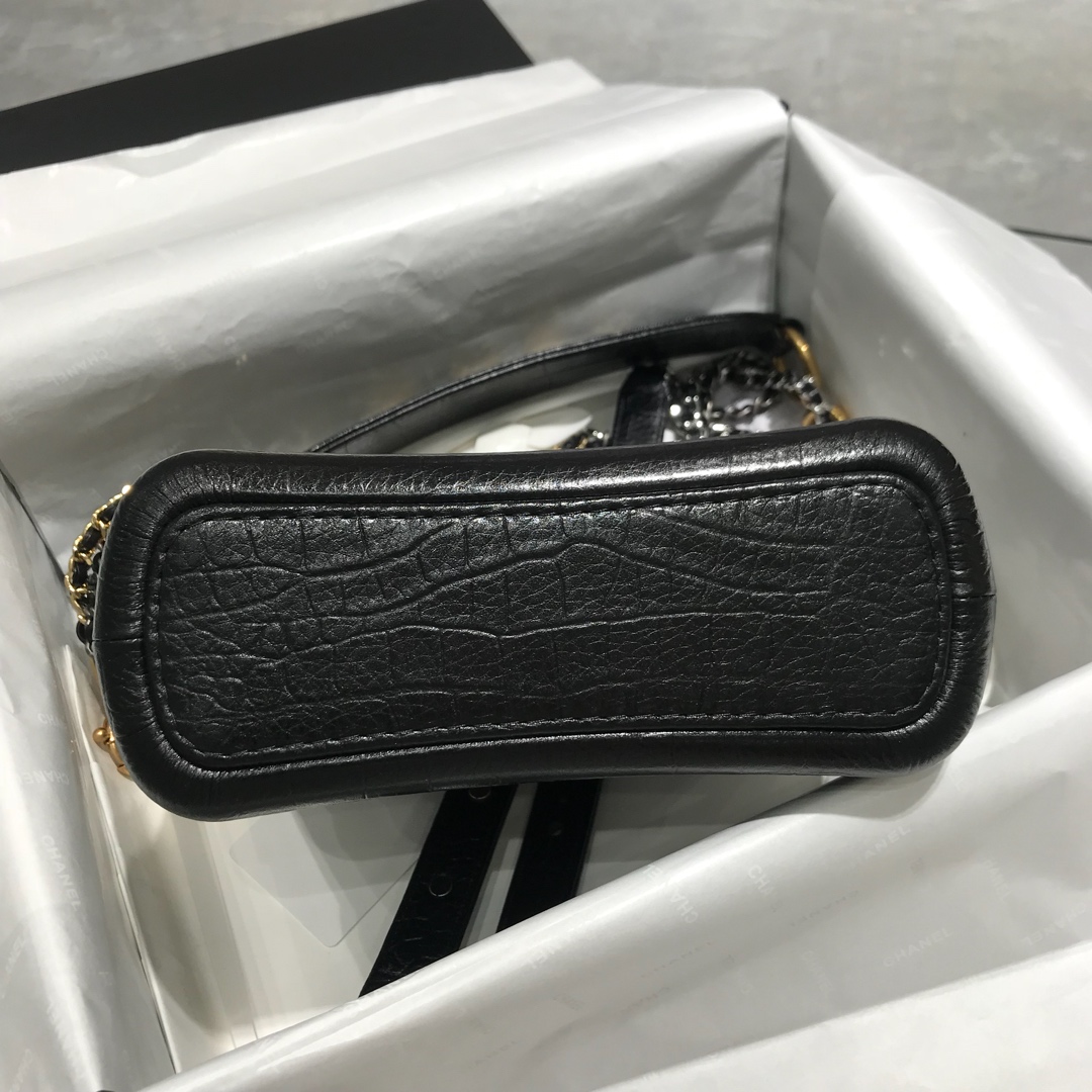 Chanel 香奈儿 黑色 Gabrielle 顶级代购版本 20cm～原厂牛皮压鳄鱼纹