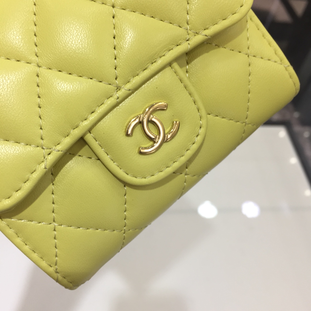 Chanel 香奈儿《三折小钱包》 进口小羊皮～柠檬黄金扣
