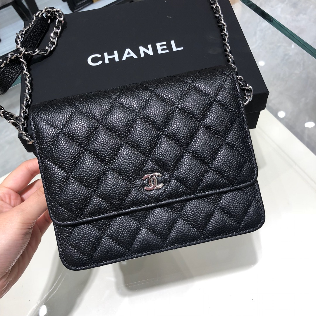 Chanel 香奈儿 WOC 17cm 进口鱼子酱 黑色 银扣