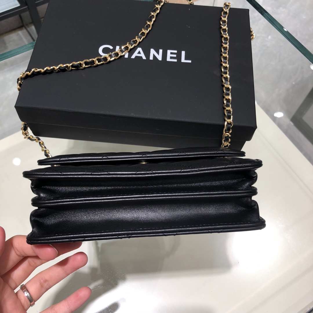 Chanel 香奈儿 WOC 17cm 进口小羊皮 黑色 银扣