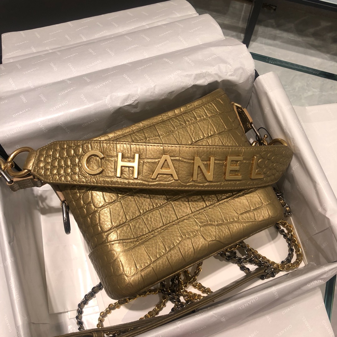 Chanel 香奈儿 埃及风系列鳄鱼压纹牛皮 流浪包 专柜限量款 20cm 金色 现货