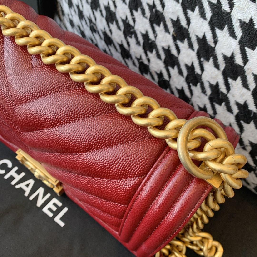 Chanel 法国原厂Haas小球纹鱼子酱牛皮 leboy 经典V格 25cm 枣红色