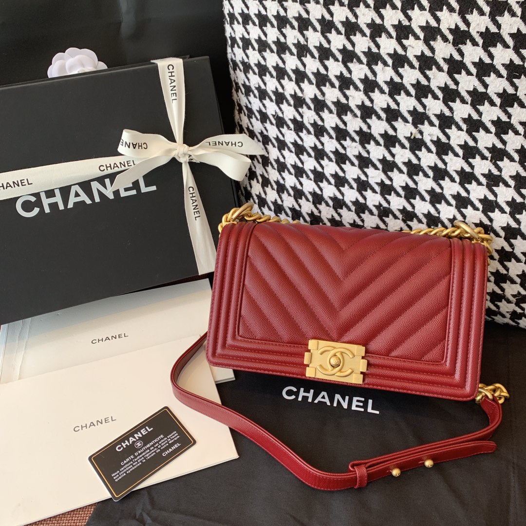 Chanel 法国原厂Haas小球纹鱼子酱牛皮 leboy 经典V格 25cm 枣红色