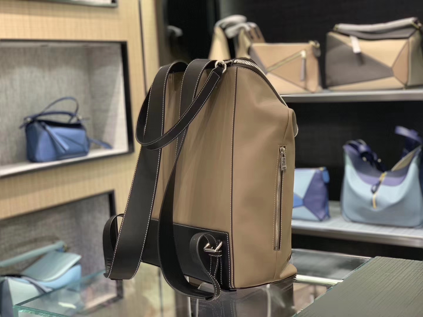 Loewe 罗意威 大背包 褐灰色 代购版本 大容量
