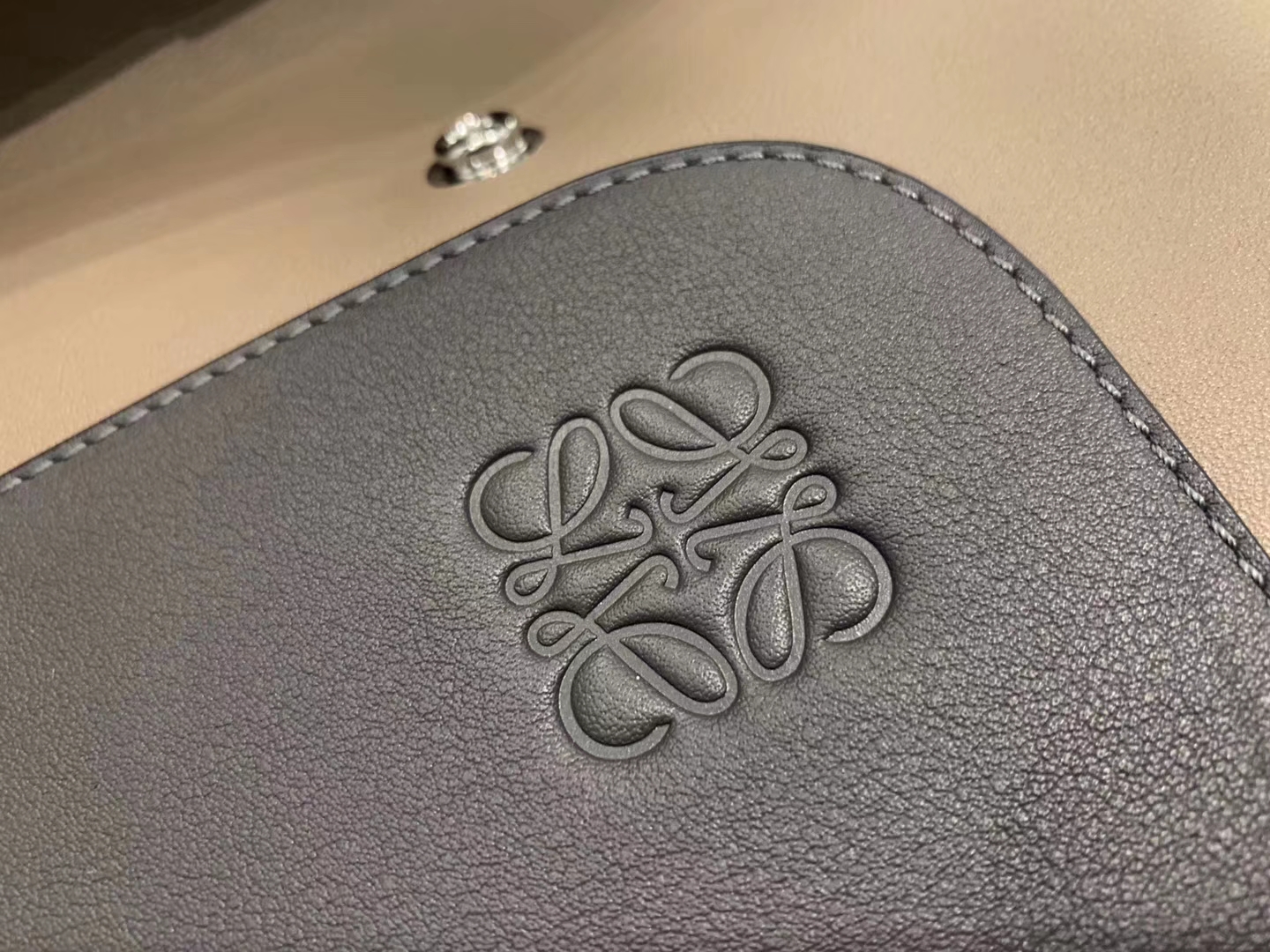 Loewe 罗意威 大背包 褐灰色 代购版本 大容量