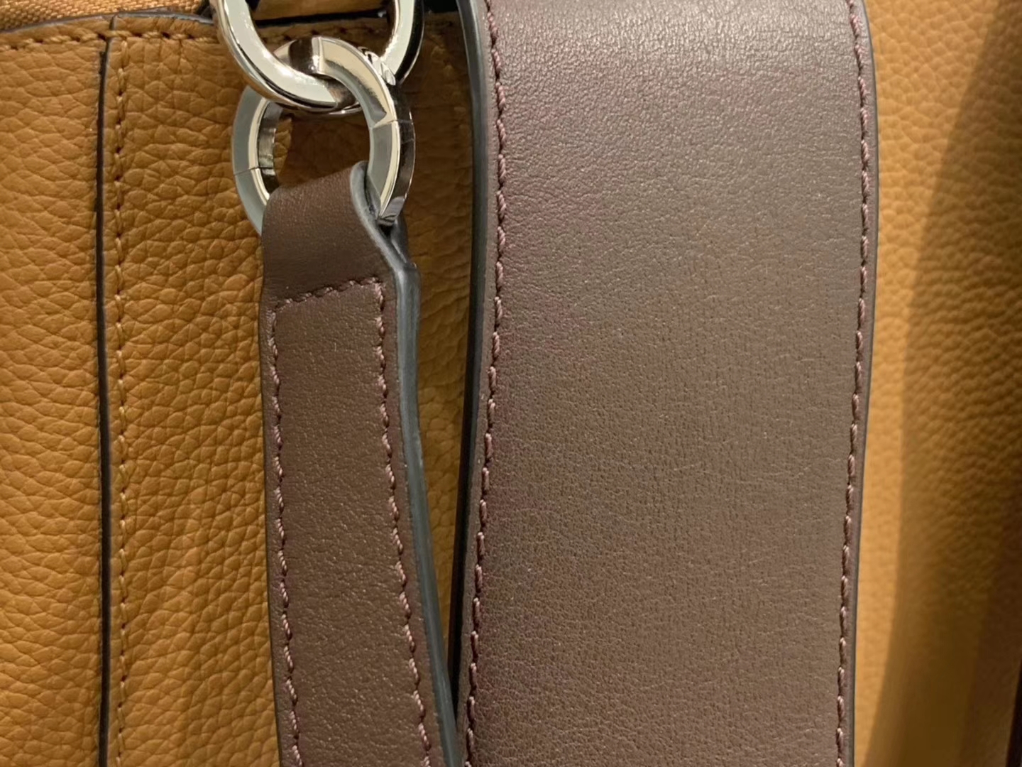 Loewe 罗意威 大背包 土黄 代购版本 大容量