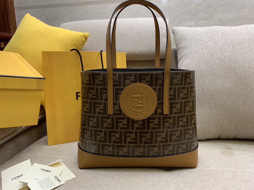 FENDI官网 购物袋 双手柄手提袋  实用百搭 38x18x13cm 8833