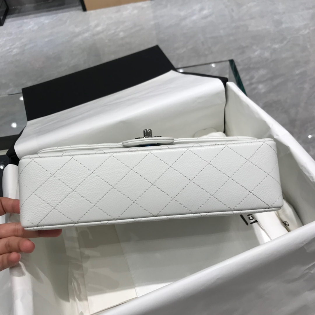 小香官网 《Classic Flap》 代购版本 25cm 进口鱼子酱 白色 银扣