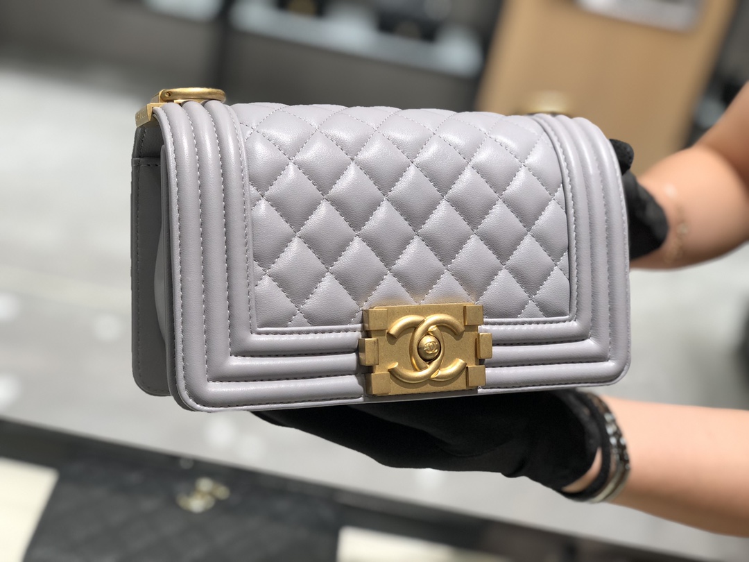 Chanel香奈儿女包 小号Leboy 法国原厂小羊皮 经典菱格20cm 现货 高级灰 金扣
