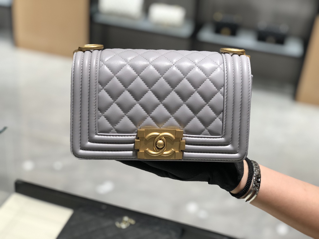 Chanel香奈儿女包 小号Leboy 法国原厂小羊皮 经典菱格20cm 现货 高级灰 金扣
