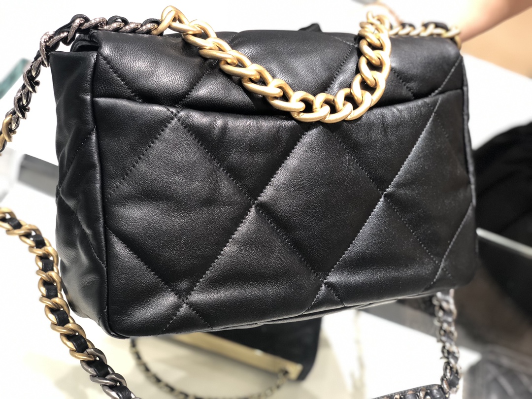 香奈儿批发 真品级  法国进口小羊皮Chanel2019秋冬新季系列 宽格纹粗链条翻盖包  20:30:10全套包装
