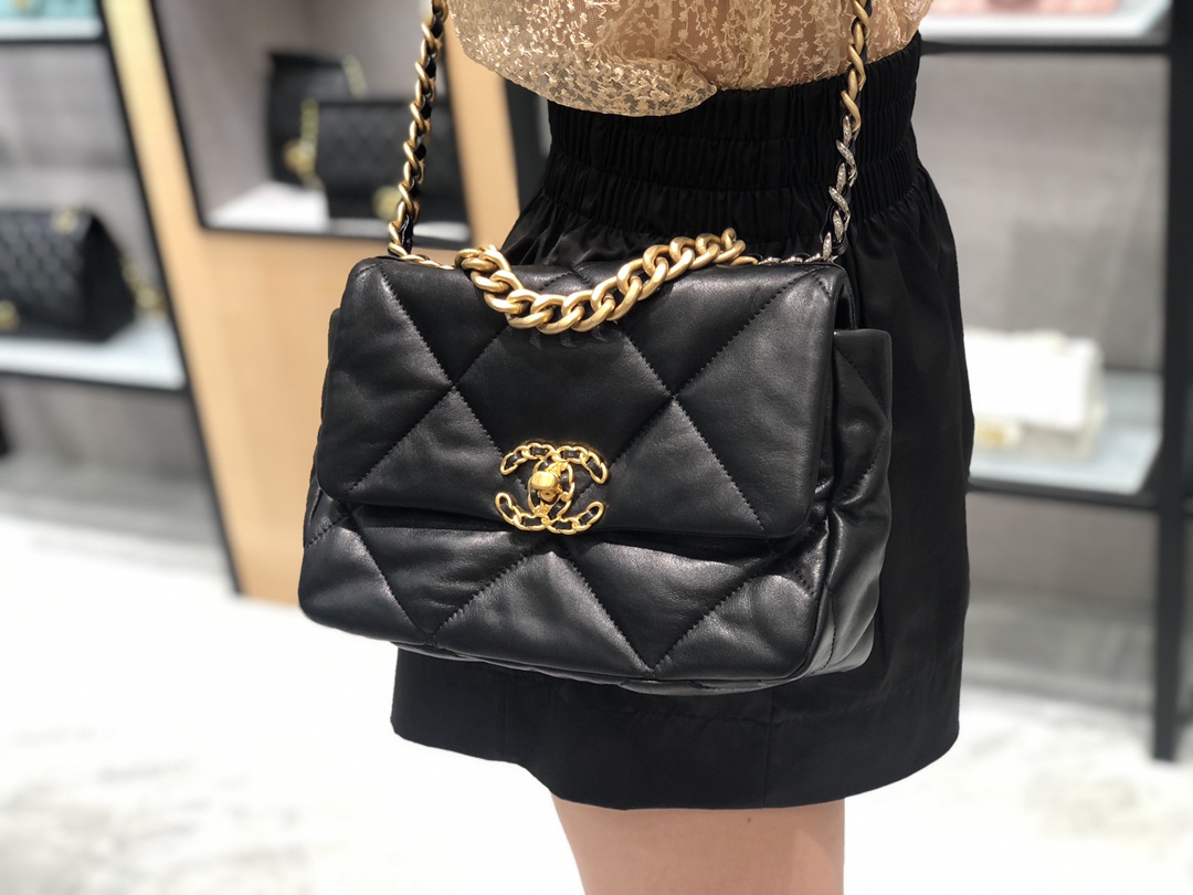 香奈儿批发 真品级  法国进口小羊皮Chanel2019秋冬新季系列 宽格纹粗链条翻盖包  20:30:10全套包装