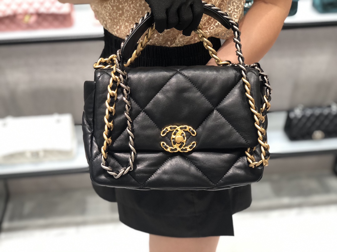 香奈儿批发 真品级  法国进口小羊皮Chanel2019秋冬新季系列 宽格纹粗链条翻盖包  20:30:10全套包装